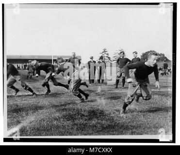 Fußball-Praxis an der Yale LCCN 2001696902 Stockfoto