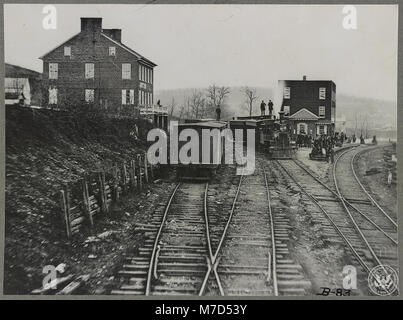 Hannover 1863, Ausfahrt Pennsylvania Railroad Yards. Detail der Titel, Motor, Boxcar, und Gedränge LCCN 2012649996 Stockfoto