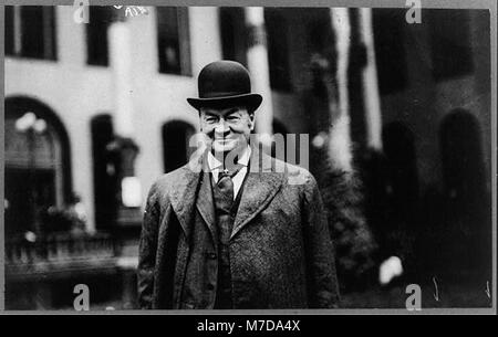 James Schoolcraft Sherman (1855–1912) war der 27. Vizepräsident der Vereinigten Staaten unter Präsident William Howard Taft. Er war bekannt für seine Rolle bei der Förderung der Republikanischen Partei und seine Beiträge zur US-Politik während des frühen 20. Jahrhunderts. Stockfoto