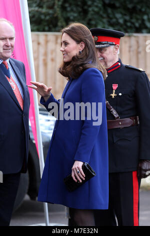 Seine königliche Hoheit Herzogin von Cambridge öffnet ein neues Zentrum für Aktion auf Neigung im Wickford, Essex Mit: Katharina, Herzogin von Cambridge, Catherine Middleton, Kate Middleton Wo: Wickford, Großbritannien Wann: 07 Feb 2018 Credit: WENN.com Stockfoto