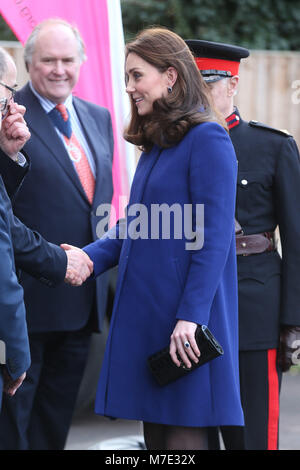 Seine königliche Hoheit Herzogin von Cambridge öffnet ein neues Zentrum für Aktion auf Neigung im Wickford, Essex Mit: Katharina, Herzogin von Cambridge, Catherine Middleton, Kate Middleton Wo: Wickford, Großbritannien Wann: 07 Feb 2018 Credit: WENN.com Stockfoto