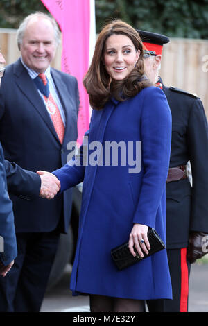 Seine königliche Hoheit Herzogin von Cambridge öffnet ein neues Zentrum für Aktion auf Neigung im Wickford, Essex Mit: Katharina, Herzogin von Cambridge, Catherine Middleton, Kate Middleton Wo: Wickford, Großbritannien Wann: 07 Feb 2018 Credit: WENN.com Stockfoto