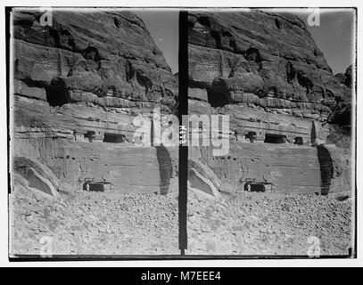 Petra (Wadi Musa). El-Habis Bereich. Die unvollendete Grab. Übersicht Methode der Anfang von oben und unten arbeiten. 03104 matpc El-Habis LOC. Stockfoto