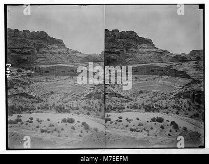 Petra (Wadi Musa). Theater- und el-Khubta Bereich. Das Theater. Von den unteren Hängen des el-Khubta matpc 03089 Loc. Stockfoto