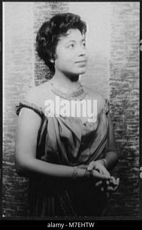 Ein Porträt von Mattiwilda Dobbs, einer einflussreichen afroamerikanischen Sopranistin, die für ihre Auftritte in Oper und klassischer Musik bekannt ist. Stockfoto