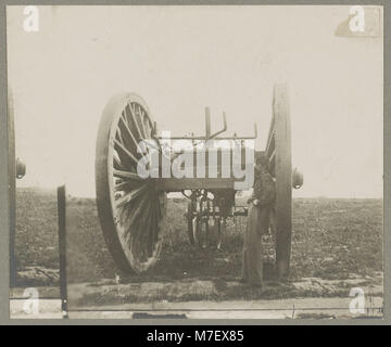 Sling Warenkorb beim Entfernen der erfassten Artillerie eingesetzt, Fort Darling, Drewry Bluff, James River, Virginia April 1865 LCCN 2012646749 Stockfoto