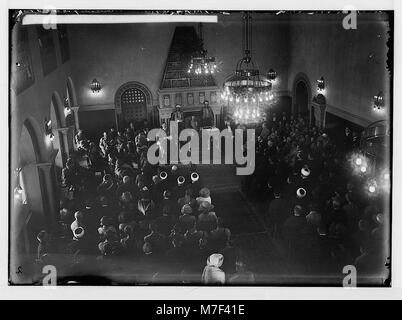 Die neue Ära in Palästina. Die Ankunft von Sir Herbert Samuel, H.B.M. Hohe Kommissar, etc. Lesen die endgültige Auslegung des Mandats. LOC 02292 matpc. Stockfoto