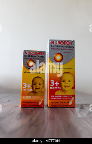 März 10th, 2018, Cork, Irland - nurofen Für Kinder Suspension ibuprofen. Stockfoto