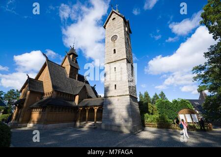 Mittelalterliche Norwegische Kirche von Vang in Norwegen Stabkirche und wieder errichtet 1842 in Karpacz, Polen Stockfoto