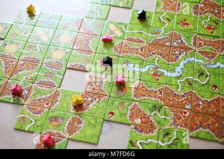 Die beliebte, moderne Brettspiel Carcassonne Stockfoto