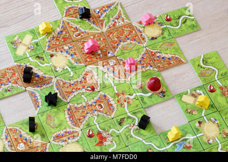 Die beliebte, moderne Brettspiel Carcassonne Stockfoto