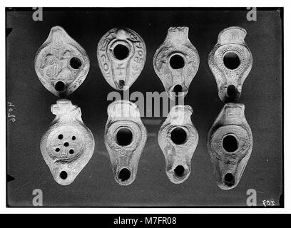 Verschiedene Themen des archäologischen Interesses. Töpferei Jungfrau Lampen. Matt 25-1. Byzantinische Art. LOC 03015 matpc. Stockfoto