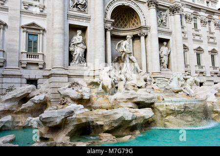 Der Trevi Brunnen (Fontana di Trevi) Rom, Italien Stockfoto