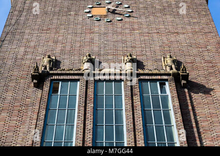 Die pathologisch-anatomisch Laboratorium der ehemaligen Wilhelmina Gasthuis (Krankenhaus) das Gebäude im Stil der Amsterdamer Schule gebaut wird. Stockfoto