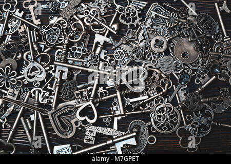 Full Frame Foto der verschiedenen antiken Tasten Stockfoto