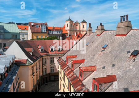 Blick auf Altstadt in Bratislava, Slowakei, Europa. Historische Architektur. Stadtbild und die Skyline von Bratislava, Hauptstadt der Slowakei. Stadt cent Stockfoto