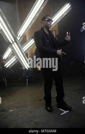 Jeremih - bei der jeremih mit 50 Cent Musik Video für 'Down On Me" am 17. November 2010 gesetzt. Stockfoto