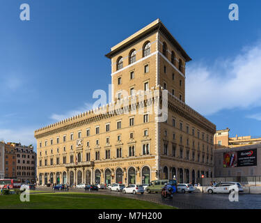 Die Assicurazioni Generali Paalce, Piazza Venezia, Rom, Italien Stockfoto