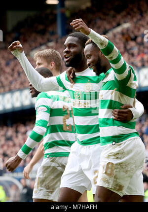 Celtic's Odsonne Edouard feiert seine Seiten dritte Ziel zählen während der LADBROKES Scottish Premier League Spiel im Ibrox Stadium, Glasgow. Stockfoto