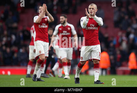 Von Arsenal Jack Wilshere begrüßt die Fans nach der Premier League Match im Emirates Stadium, London. Stockfoto