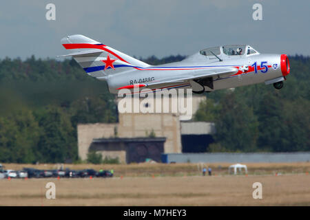 MiG-15 UTI Privat Jet Fighter, Schukowski, Russland. Stockfoto