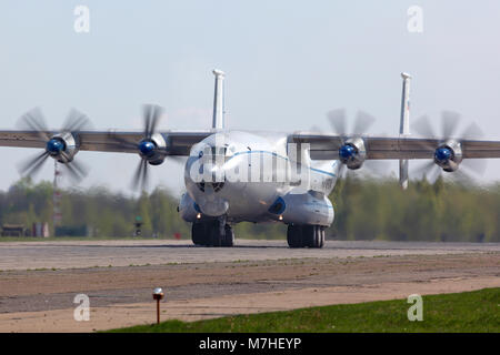 Ein-22 Antei schwere Transportflugzeuge der russischen Luftwaffe. Stockfoto