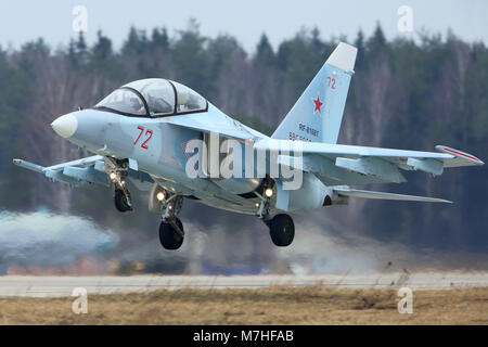 Yak-130 Ausbildung Flugzeuge der russischen Luftwaffe. Stockfoto