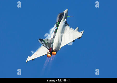 Spezielle Farbe lackiert italienische Luftwaffe F-2000 ein Taifun. Stockfoto