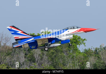 Royal Thai Air Force F-16 während der Übung bewältigen Tiger 2017. Stockfoto
