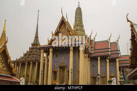 Phra Ubosoth oder die Kapelle des Emerald Buddha in Bangkok. Stockfoto