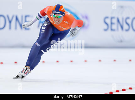 Amsterdam, Niederlande. 10 Mär, 2018. Patrick Roest der Niederlande konkurriert bei den Männern 500 m Fall der Eisschnelllauf an ISU Welt Allround Eisschnelllauf Meisterschaften 2018 in Amsterdam, Niederlande, 10. März 2018. Roest behauptete den Titel mit 36.97 Sekunden. Credit: Ihr Pingfan/Xinhua/Alamy leben Nachrichten Stockfoto