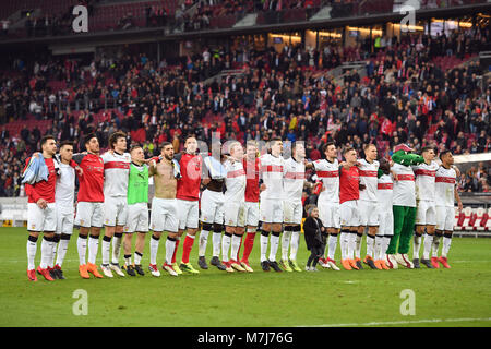 Stuttgart, Deutschland. 11 Mär, 2018. Die endgültigen Jubel Stuttgart, Teamfoto, Team, Mannschaft, Mannschaftsfoto, Freudentanz, Aktion. Fussball 1. 1. Fussballbundesliga, 26. Spieltag, Spieltag 26, VFB Stuttgart - RB Leipzig 0-0, am 11.03.2018 in Stuttgart/Deutschland. MERCEDES BENZ ARENA. | Verwendung der weltweiten Kredit: dpa/Alamy leben Nachrichten Stockfoto