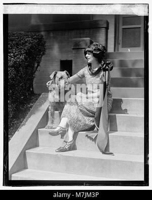 Fräulein Agnes Ashford, (7-18-23) LOC npcc. 09078 Stockfoto