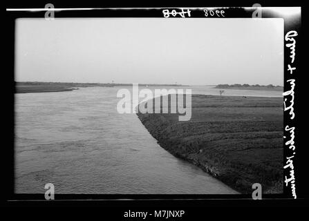 Ein historischer Blick auf Khartum, Sudan, wo der weiße und der Blaue Nil aufeinander treffen, unterstreicht die geografische und kulturelle Bedeutung des Ortes. Stockfoto