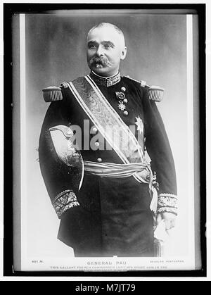Dieses Porträt zeigt Paul Marie Cesar Gerall Pau, einen französischen General. Er war eine prominente Militärfigur in Frankreich, bekannt für seine Führung während des frühen 20. Jahrhunderts. Stockfoto