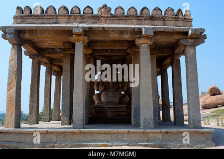 Sasivekalu Ganesh, Senfkörner Ganesha. Südlichen Ausläufer des Hemakuta Hill, Hampi, Karnataka Stockfoto