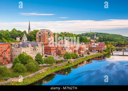 Augusta, Maine, USA Skyline auf dem Fluss. Stockfoto