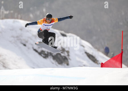 Jeongseon, Südkorea. 12 Mär, 2018. 12. März - Jeongseon Alpine Center - Südkorea. Team GB beim Para snowboard Sessions: Pick Owen Credit: Marco Ciccolella/Alamy leben Nachrichten Stockfoto