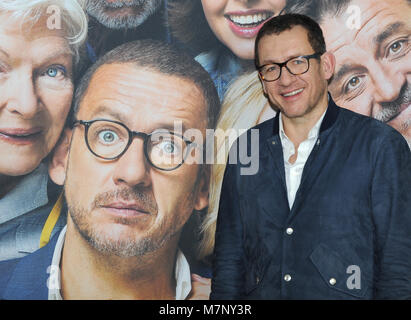 12 März 2018, Deutschland, München: Die französischen Schauspieler Dany Boon am Fotoshooting von ihrem Film 'Die Sch'tis in Paris (La Ch'tite Famille) (lit. Die Ch'tis in Paris). Die Komödie wird in deutschen Kinos ab 22. März 2018 gezeigt werden. Foto: Ursula Düren/dpa Stockfoto