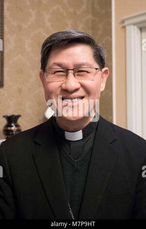 Kardinal Luis Antonio Tagle, Erzbischof von Manila und Präsident von Caritas Internationalis während der Pressekonferenz zur Eröffnung des Casa della speranza, auf dem Bahnhof in Rossano, Italien. Mit: Luis Antonio Tagle Wo: Sibari, Kalabrien, Italien Wann: 07 Feb 2018 Bild: IPA/WENN.com ** Nur für die Veröffentlichung in Großbritannien, den USA, Deutschland, Österreich, Schweiz ** verfügbar Stockfoto