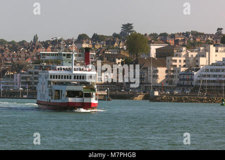 Isle of Wight Fähre, East Cowes Rubrik für Southampton England Großbritannien Stockfoto