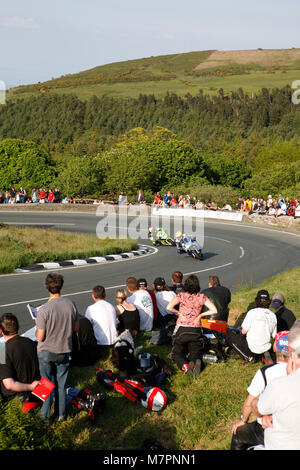 Die 100-Jahrfeier TT Rennen auf Schwanenhals auf der Isle of Man Stockfoto