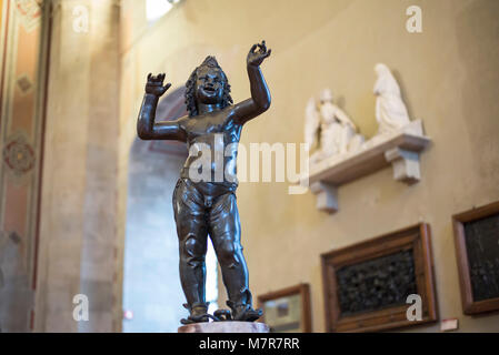 Florenz. Italien. Liebe/Attis, Bronzestatue von Donatello (ca. 1440), Museo Nazionale del Bargello. (Bargello Nationalmuseum) Stockfoto