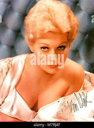 KIM NOVAK amerikanische Schauspielerin über 1962 Stockfoto