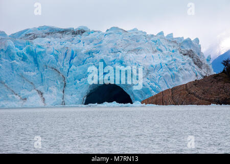 Perito Moreno Gletscher ice Brücke, Patagonien, Argentinien Stockfoto