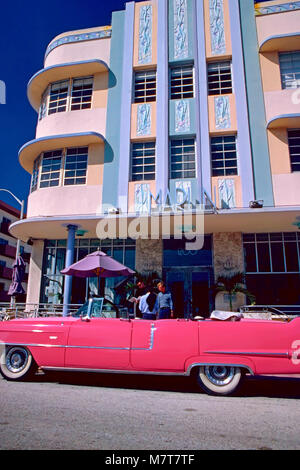 Classic Car, Marlin Hotel, Miami Beach, Florida, USA Stockfoto