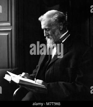 John Muir (1838-1914), Porträt des Scottish - amerikanische Naturforscher, die sich mit der "Vater des Nationalparks", c 1912 gutgeschrieben wird Stockfoto