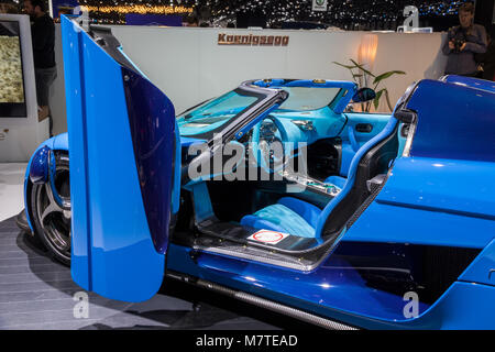 Genf, Schweiz - 6. MÄRZ 2018: Koenigsegg Regera Sport Auto auf dem 88. Internationalen Automobilsalon in Genf präsentiert. Stockfoto