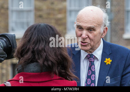 London, Großbritannien. 13. März, 2018. Sir Vince Cable, der Führer der Liberalen Demokraten, ist in Westminster nach der Frühjahrstagung Aussage im Interview mit dem Finanzminister. Credit: Mark Kerrison/Alamy leben Nachrichten Stockfoto