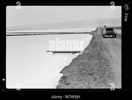 Toten Meer Album, vorbereitet für die Palästina Potash Ltd. Die neu errichtete Gerade - Kurs sechs Kilometer Straße durch E. Ghor Es safieh LOC 18280 matpc ausgeführt wird. Stockfoto